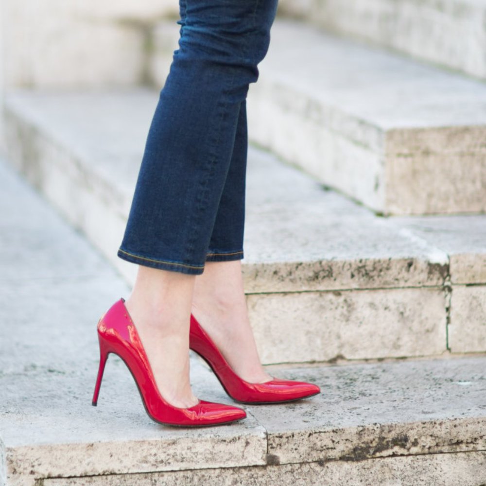 stuart weitzman wizard of oz ruby stilettos